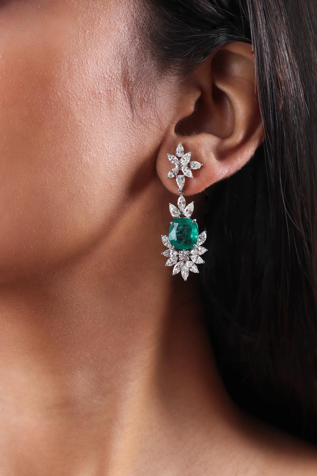SELENE' EMERALD AND PEAR MARQUISE DIAMOND EARRINGS