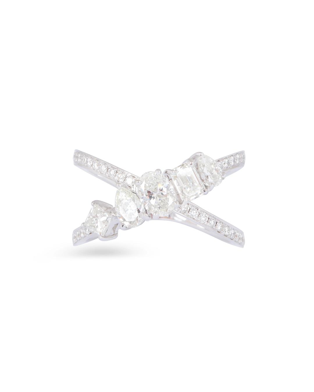 ALINA' Diamond ring with multi-shape of diamonds